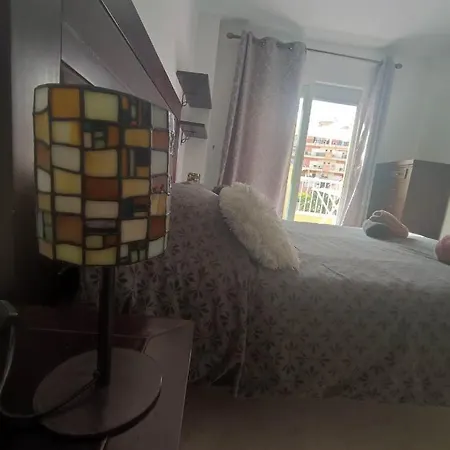 Apartamento Jowi - Piso Amplio Y Familiar *