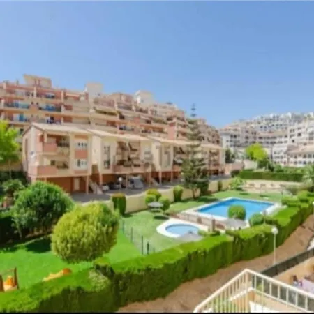 Jowi - Piso Amplio Y Familiar * Benalmadena