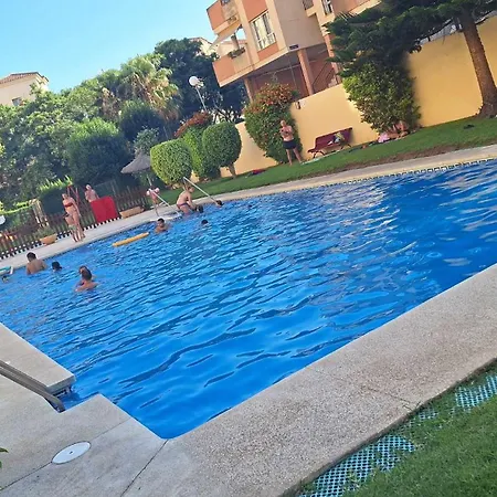 Jowi - Piso Amplio Y Familiar Apartment Benalmadena