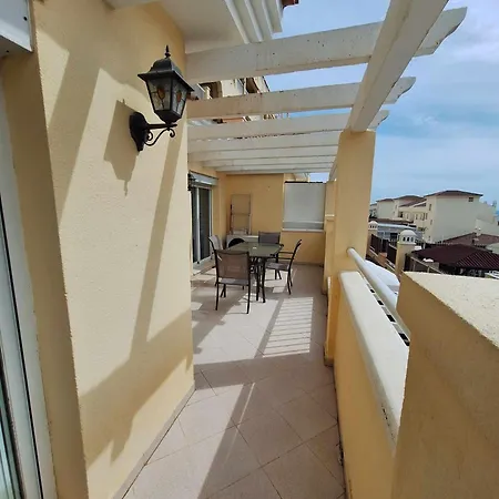 Apartment Jowi - Piso Amplio Y Familiar Benalmadena