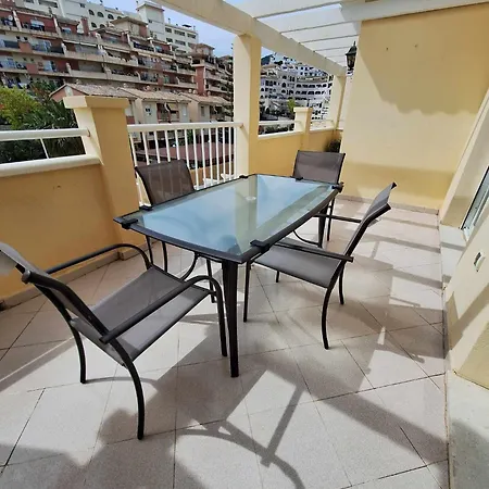 Apartamento Jowi - Piso Amplio Y Familiar